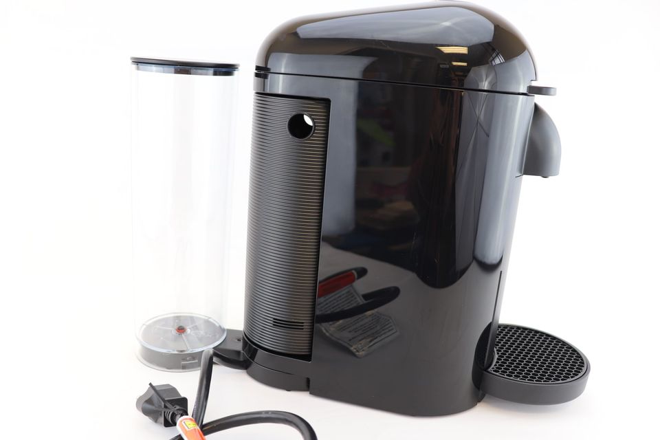 Breville Nespresso VertuoPlus Deluxe Coffee and Espresso Machine